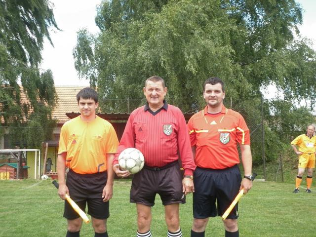 11-fotbal-06-25-vyroci781