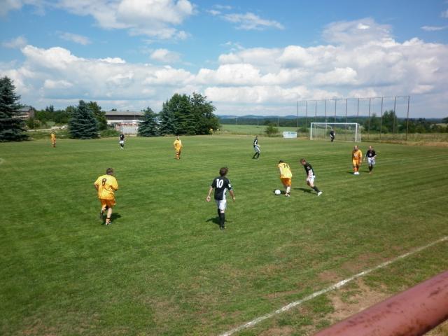 11-fotbal-06-25-vyroci786