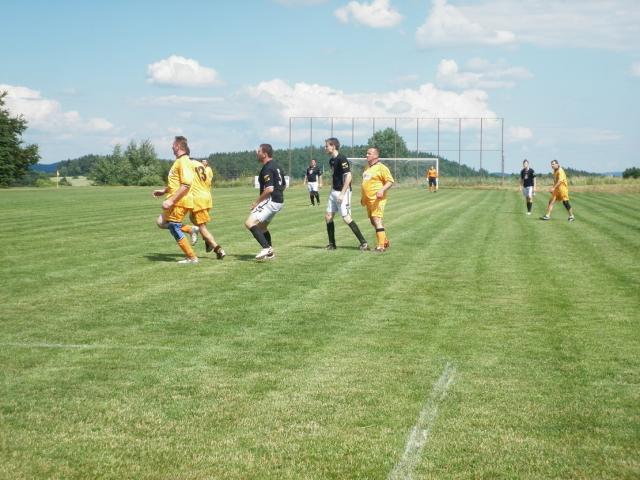 11-fotbal-06-25-vyroci793