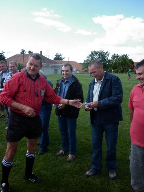 11-fotbal-06-25-vyroci817