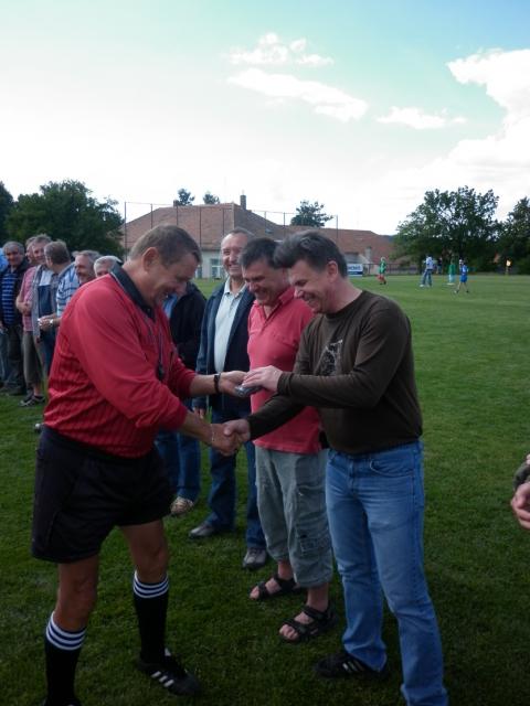 11-fotbal-06-25-vyroci819