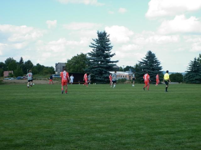 11-fotbal-06-25-vyroci823